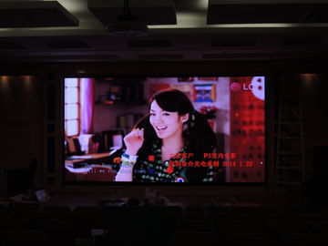 Полный дисплей СИД цвета СМД крытый рекламируя, коммерчески реклама приведенная стены экрана